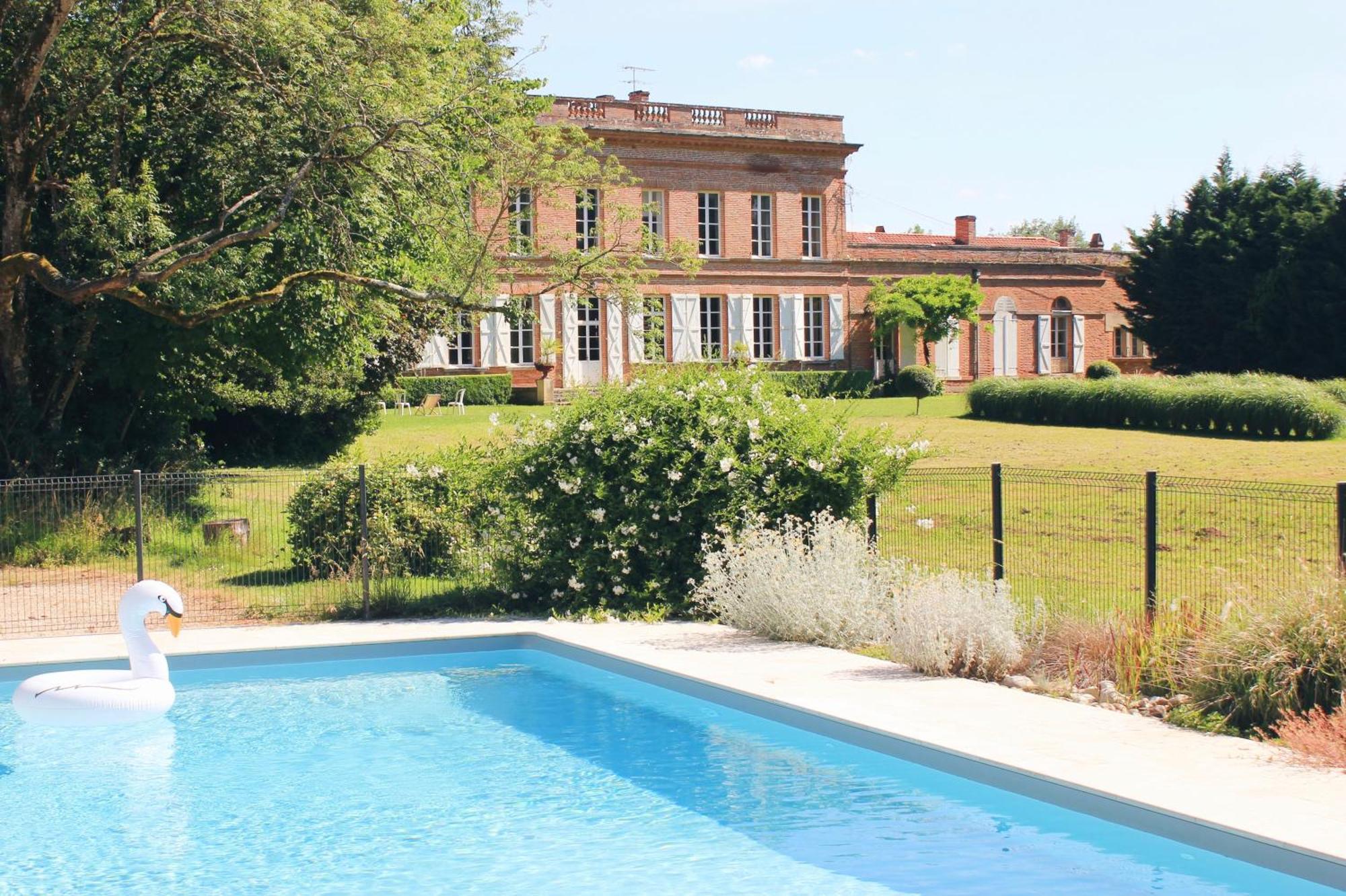 Gite Manzana Au Chateau Lavalade กาสเตลซาร์ราแซ็ง ภายนอก รูปภาพ